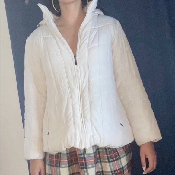 White zipper jacket - Picture 6 of 8